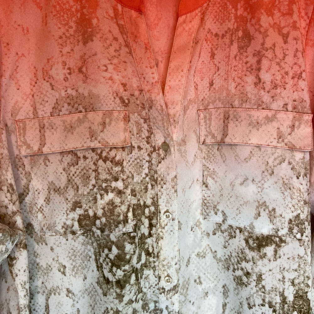 Calvin Klein~Sheer Ombré Snakeskin Blouse~Long Sleeve w/Button Tabs~Size 1X - Picture 13 of 16